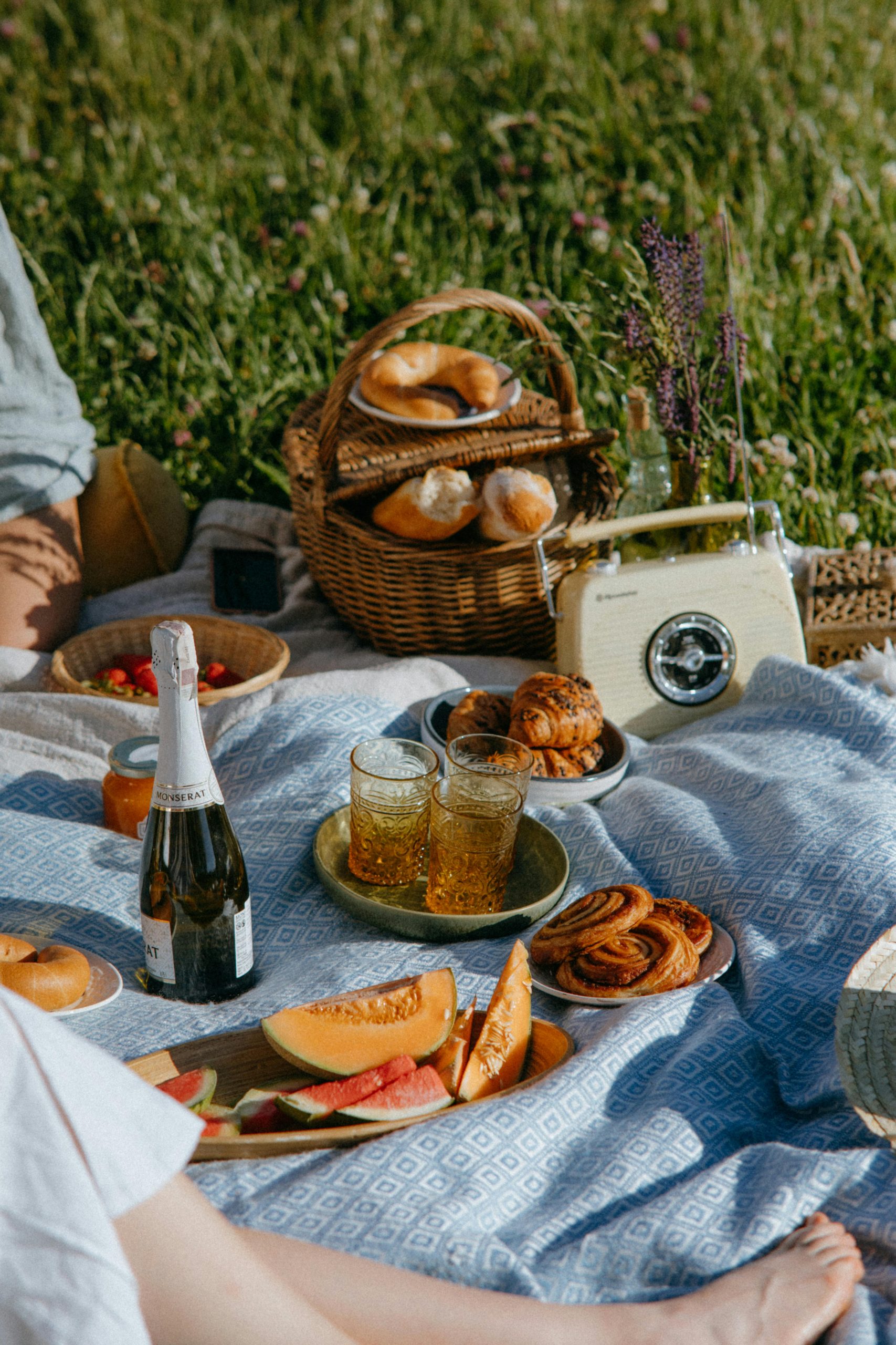 Free stock photo of 4k, advert, alcohol